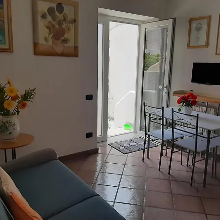 Il Glicine - Casa *